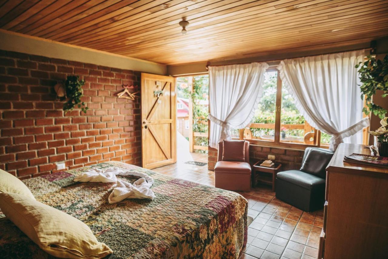 Posada Edelweiss Oxapampa Extérieur photo